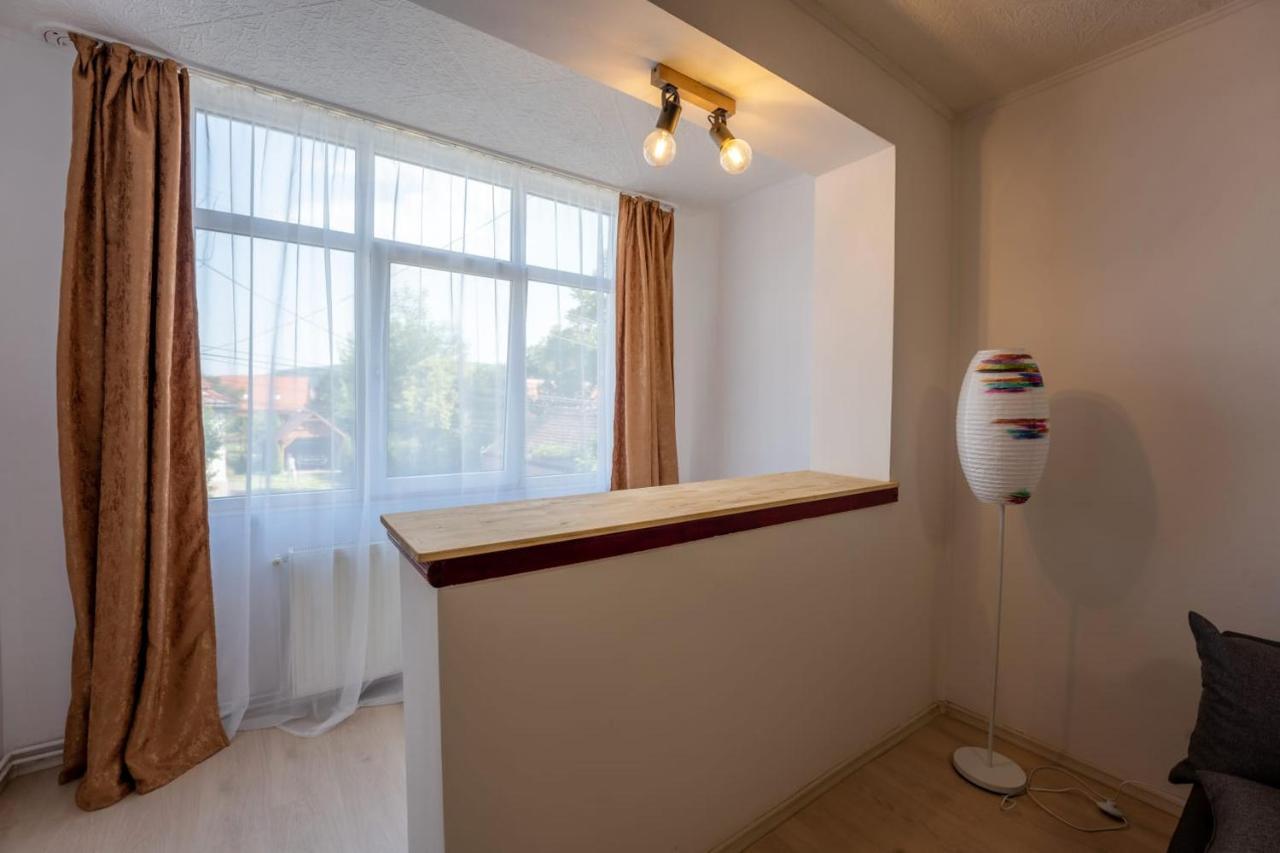 Nya Apartment Сігішоара Екстер'єр фото